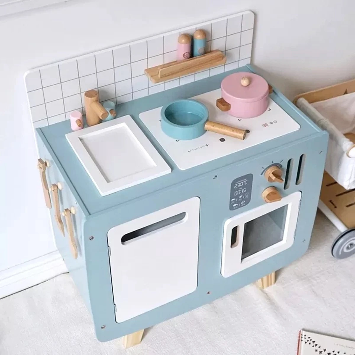 Cuisine Ludique En Bois Modèle Rétro Couleurs Pastel Bois Rose | Garçon | Fille | 1 An | 2 Ans | 3 Ans | 4 Ans | Cadeau | Anniversaire | Saint-Nicolas | Noël | 9 Cuisine Ludique En Bois Modèle Rétro Couleurs Pastel Bois Rose | Garçon | Fille | 1 An | 2 Ans | 3 Ans | 4 Ans | Cadeau | Anniversaire | Saint-Nicolas | Noël | – Image 7