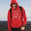 Sweat à Capuche De Noël Candy Cane - Avec Texte : Team Santa - Couleur Rouge - ( TAILLE XL - Costumes De Noël FIT ) - Vêtements De Noël Pour Femmes Et Hommes 2 Sweat à Capuche De Noël Candy Cane - Avec Texte : Team Santa - Couleur Rouge - ( TAILLE XL - Costumes De Noël FIT ) - Vêtements De Noël Pour Femmes Et Hommes -DUNI Magasin 1200x1200 764