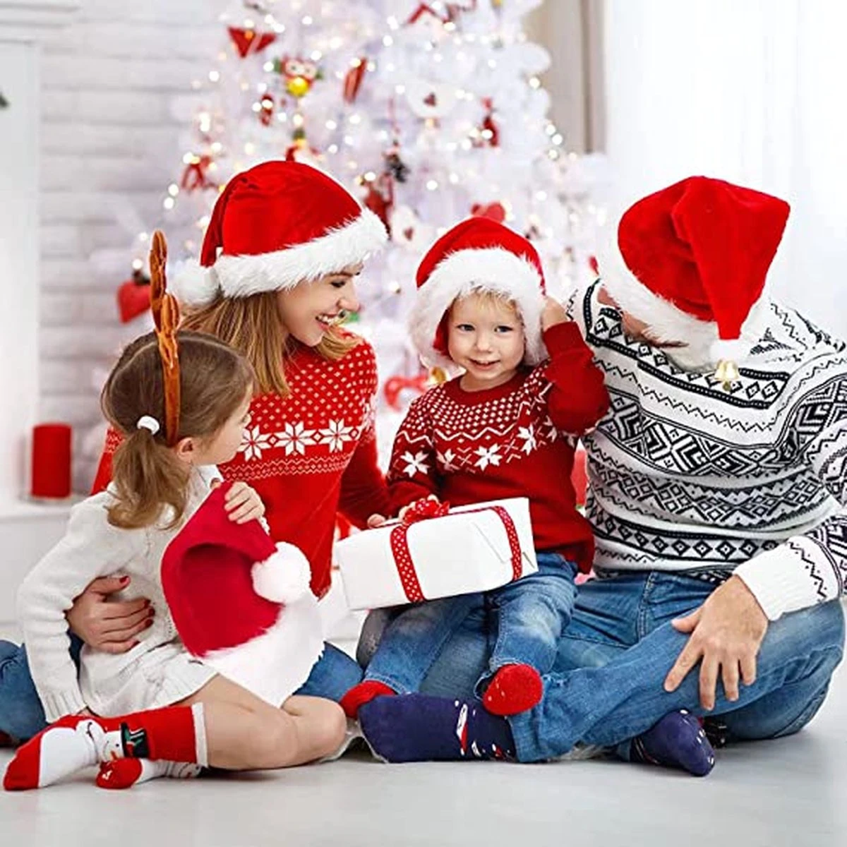 Chapeau De Noël Adulte, Chapeau De Père Noël En Peluche, Chapeau De Fête, Chapeau De Père Noël Bord En Fourrure épaisse Pour Adultes, Chapeau De Père Noël 4 Chapeau De Noël Adulte, Chapeau De Père Noël En Peluche, Chapeau De Fête, Chapeau De Père Noël Bord En Fourrure épaisse Pour Adultes, Chapeau De Père Noël – Image 2