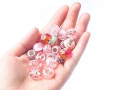 Ensemble De Bracelets DIY 66 Pièces Rose - Avec Boîte De Rangement Pour Bijoux - Perles Et Breloques - Créativité Et Motricité - Cadeau Idéal Pour Les Vacances - Sinterklaas - Noël - Xd Xtreme -DUNI Magasin 1200x900 2